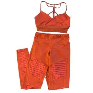 Alo Yoga // Moto Leggings and Bra Set Burnt Orange